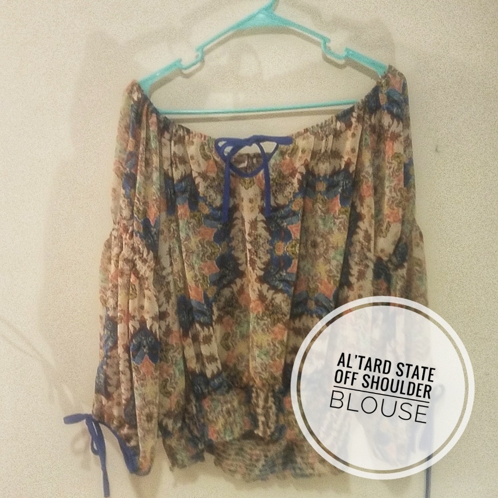 Altar'd State Off Shoulder Blouse NWOT